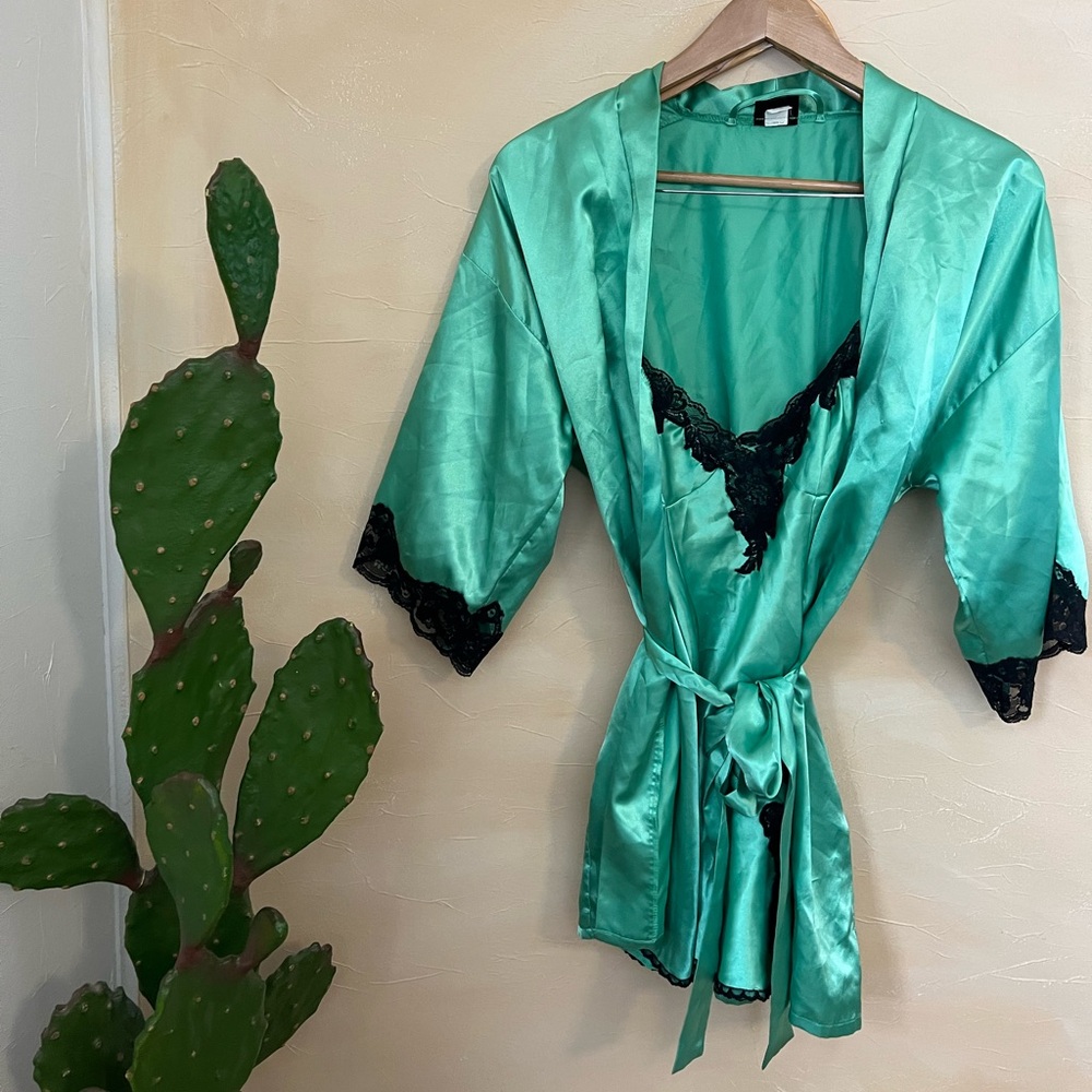 Frederick’s of Hollywood Slip + Robe